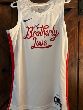 Nike White & Red 'Brotherly Love' 76ers Basketball Jersey